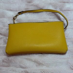 Chic Yellow Leather Wristlet
